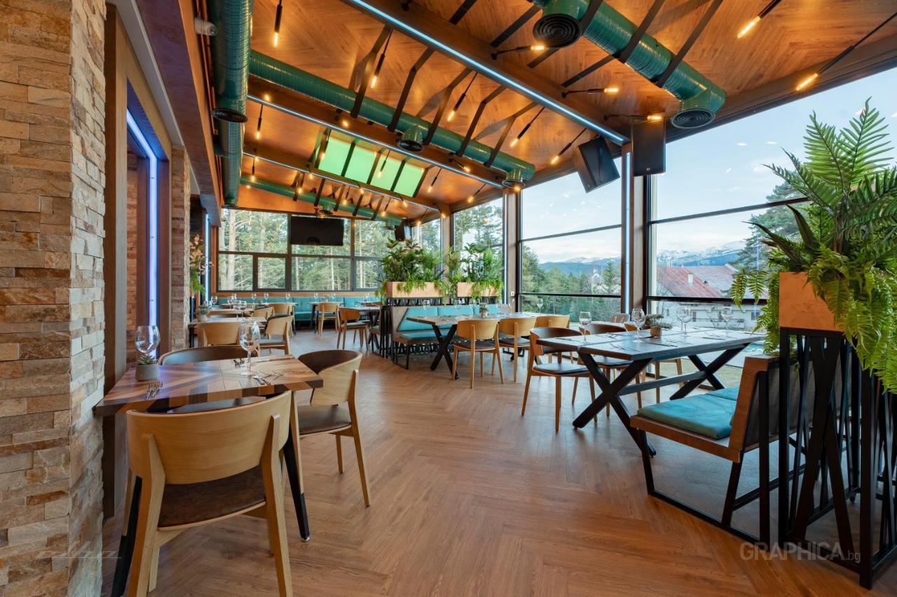 103 View Park Hotel Panichishte Bagian luar foto