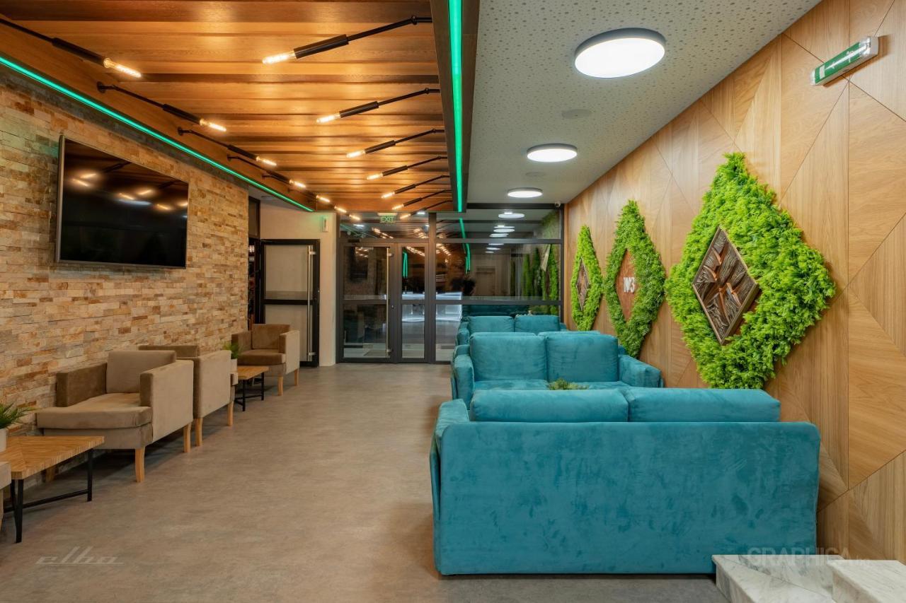 103 View Park Hotel Panichishte Bagian luar foto